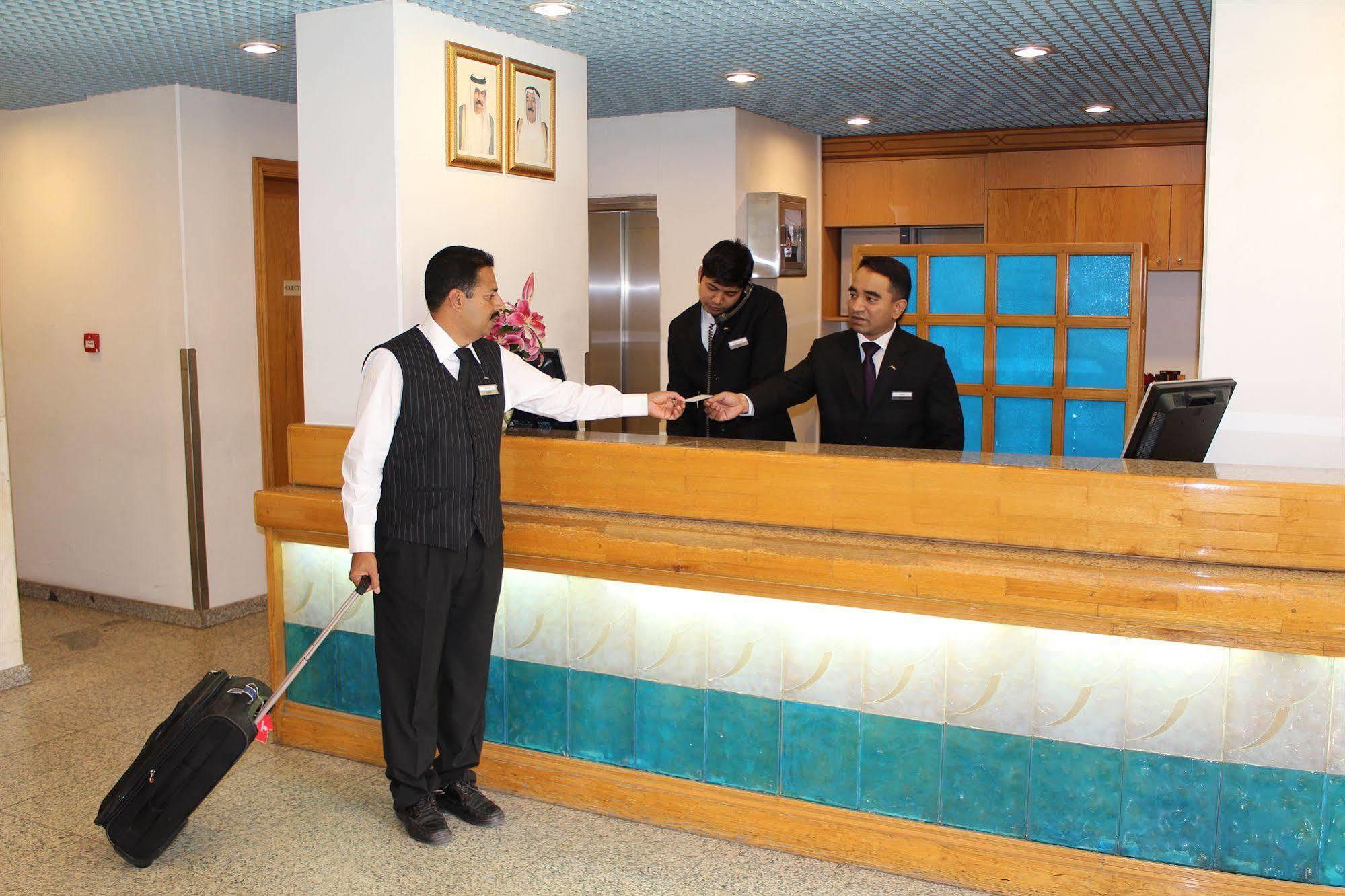 Oasis Hotel Kuveyt Dış mekan fotoğraf