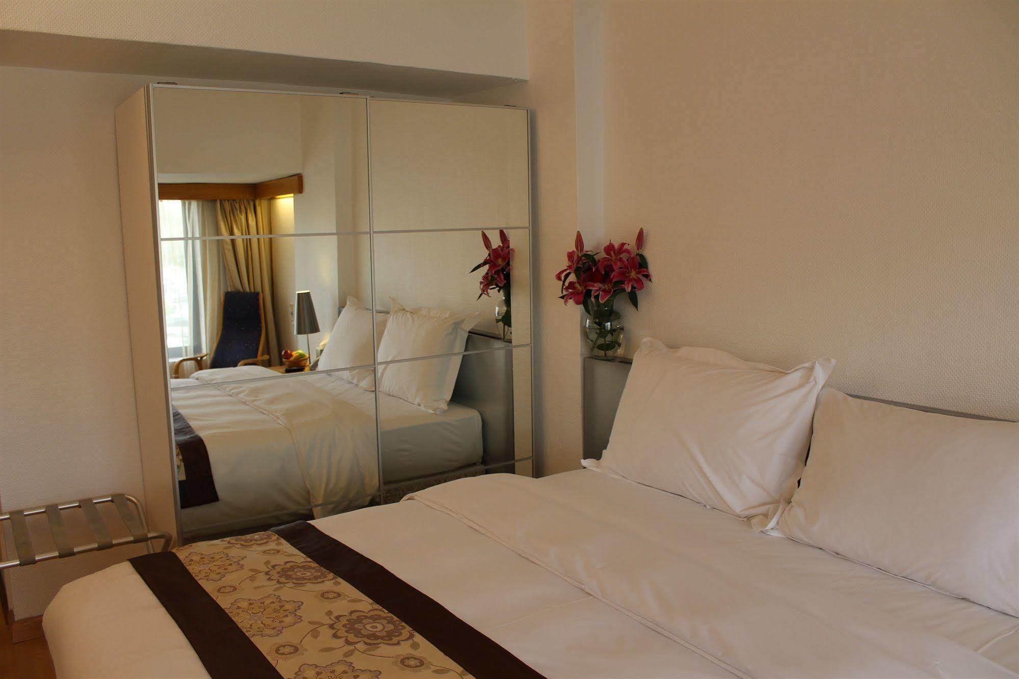 Oasis Hotel Kuveyt Dış mekan fotoğraf